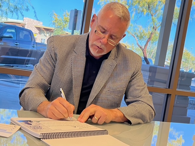 Dave Christensen leadership keynote speaker at corporate conference event 19